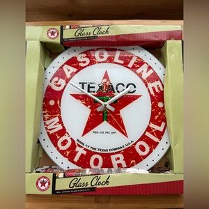 Texaco NWT Official Heritage Texaco 13.75” Wall Hanging Glass Clock Art